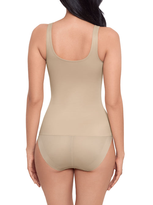 Comfy Curves Shaping Tank
