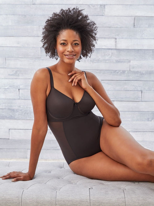 Wonderful U Low-Back Shaping Bodysuit