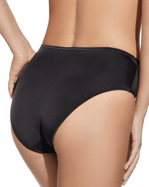 Nicole Panty