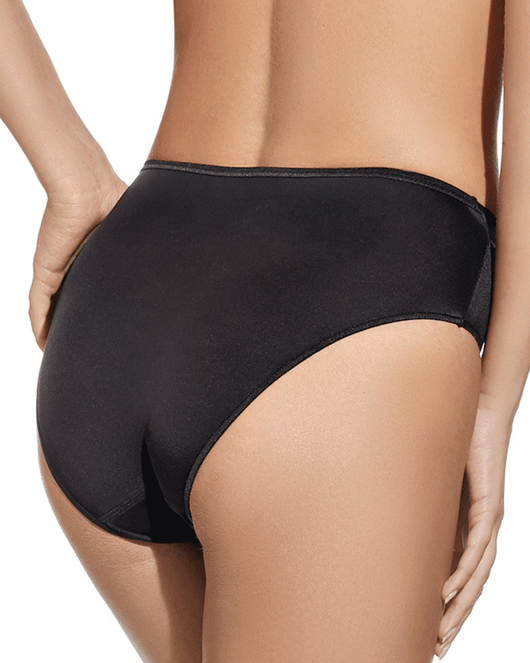 Nicole Panty