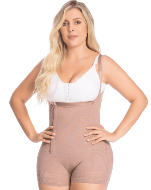 Fajas Short Shapewear With Silicone Lace And Side Zipper Closure