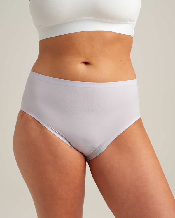 Easelyn Leakproof Seamless High-Waist Period Brief in soft lavender, front view on model