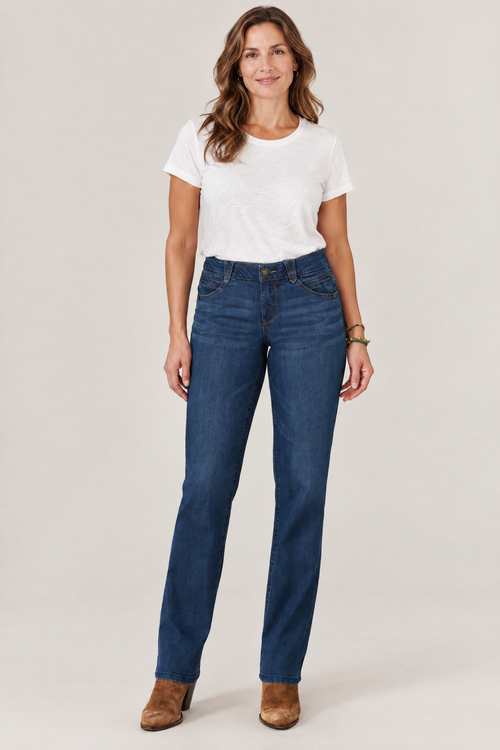 Easelyn Booty-Lift Straight-Leg Jeans