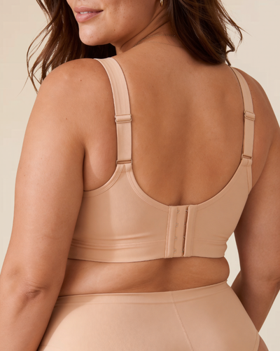 Wide Smoothing Back Panel