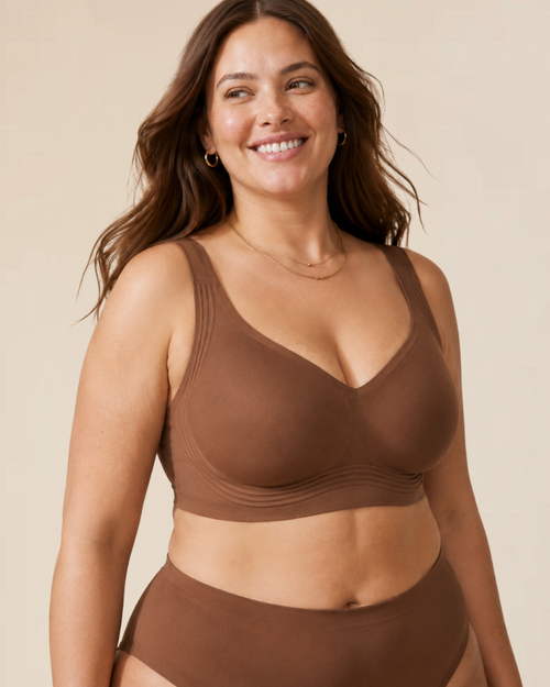Easelyn Wireless Comfort Smoothing Bra